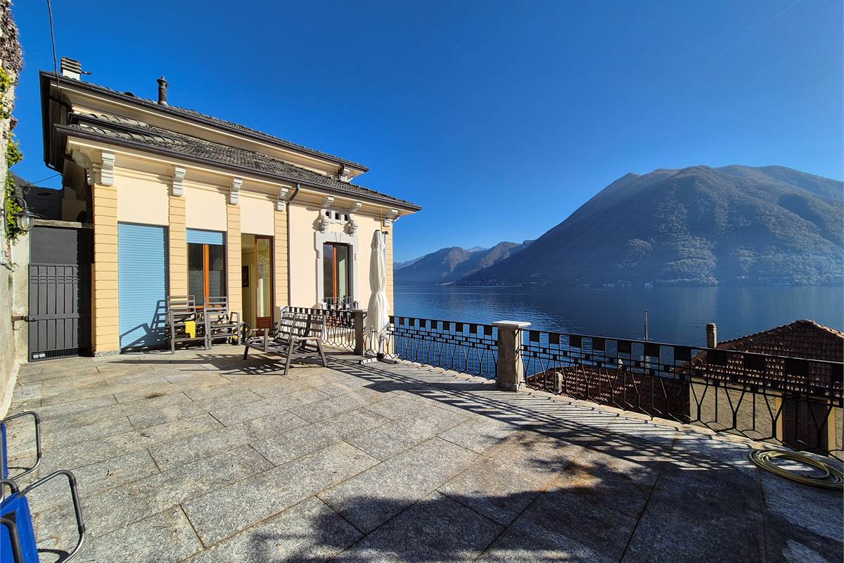 Splendida proprietà sul lago di Como