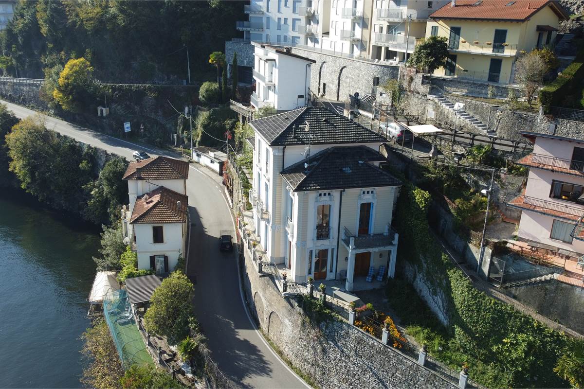 Splendida proprietà sul lago di Como