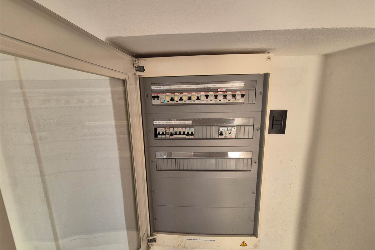 Negozio di 120 mq a Fino Mornasco