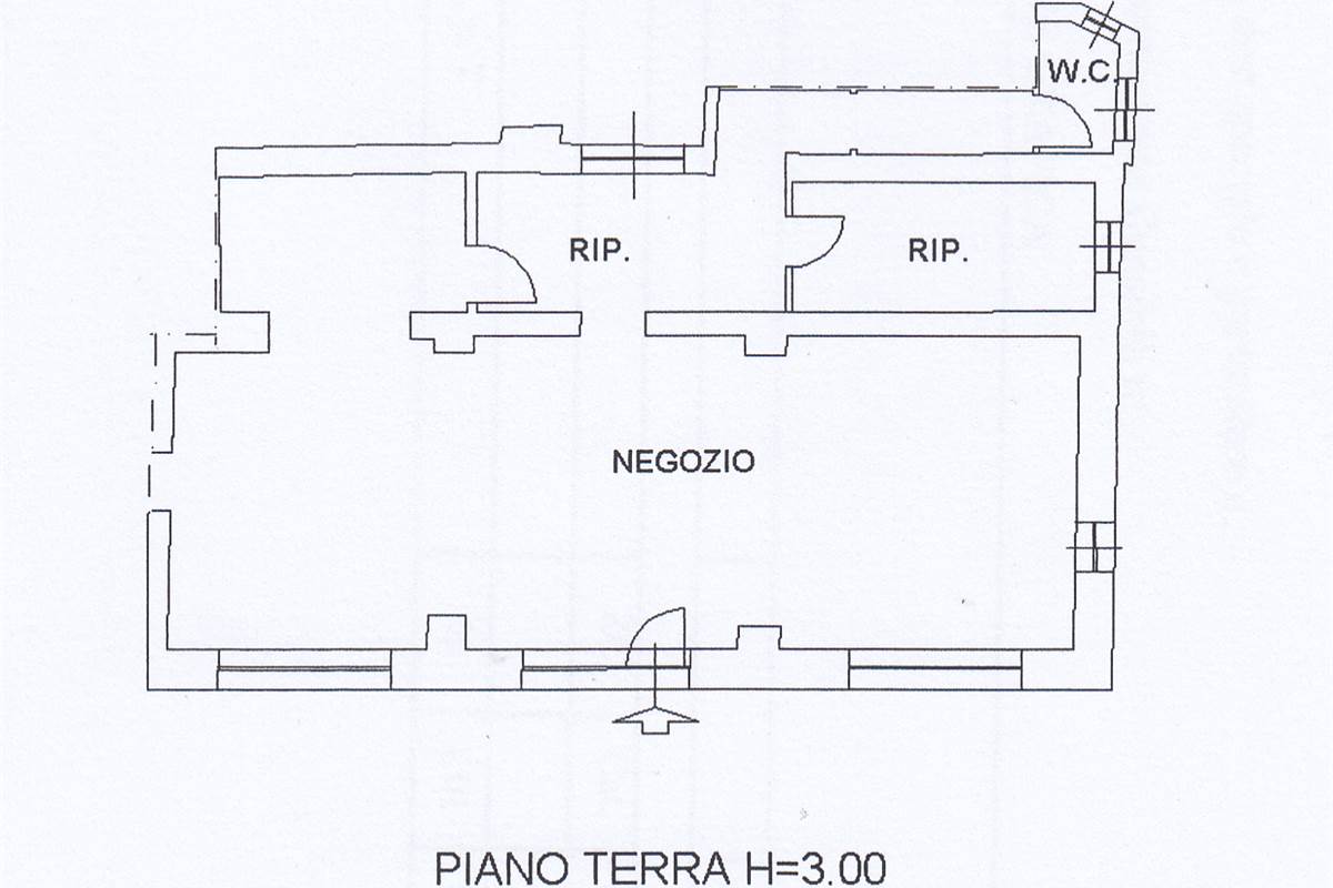 Negozio di 120 mq a Fino Mornasco