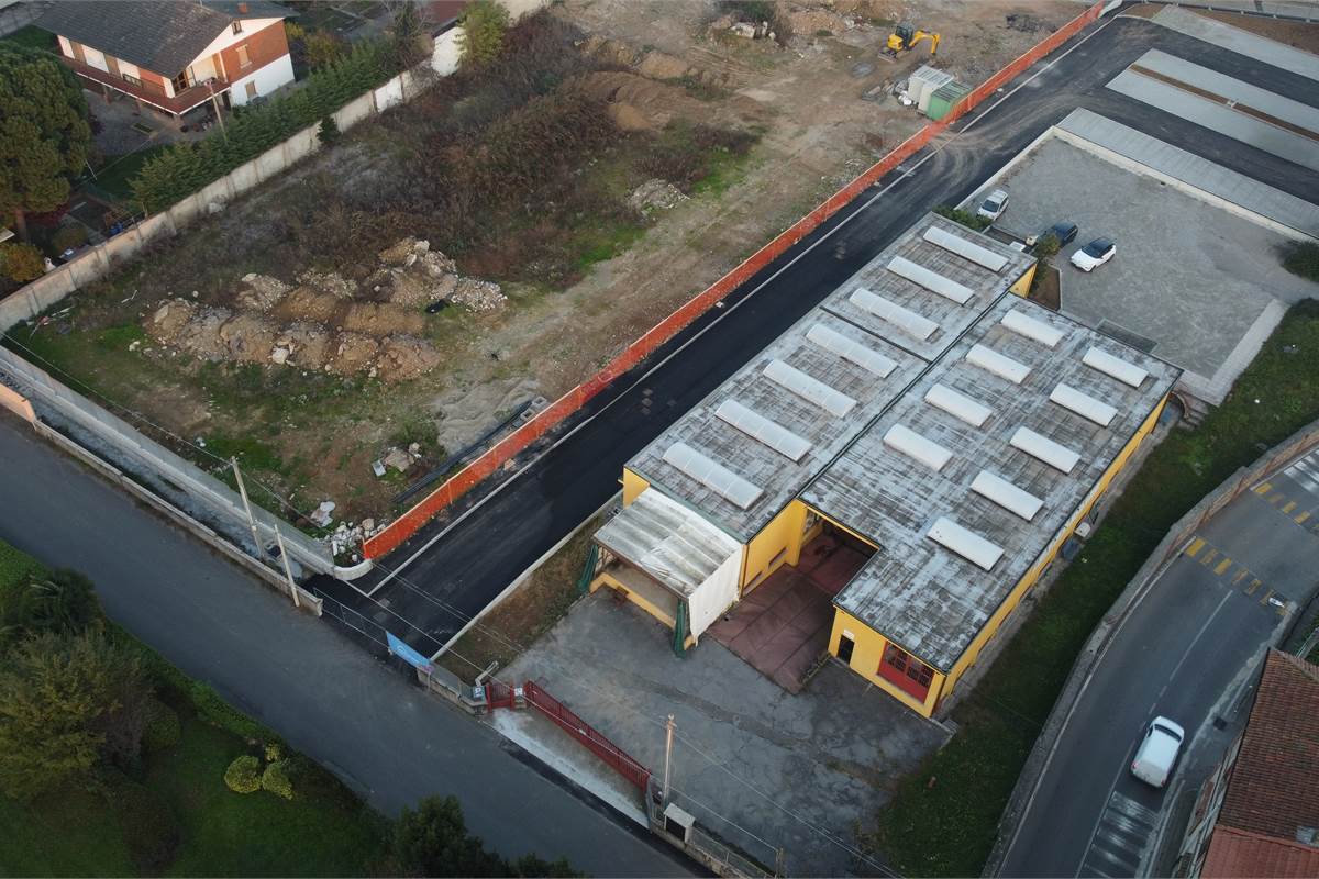 Capannone Commerciale in Vendita vicino a Lomazzo