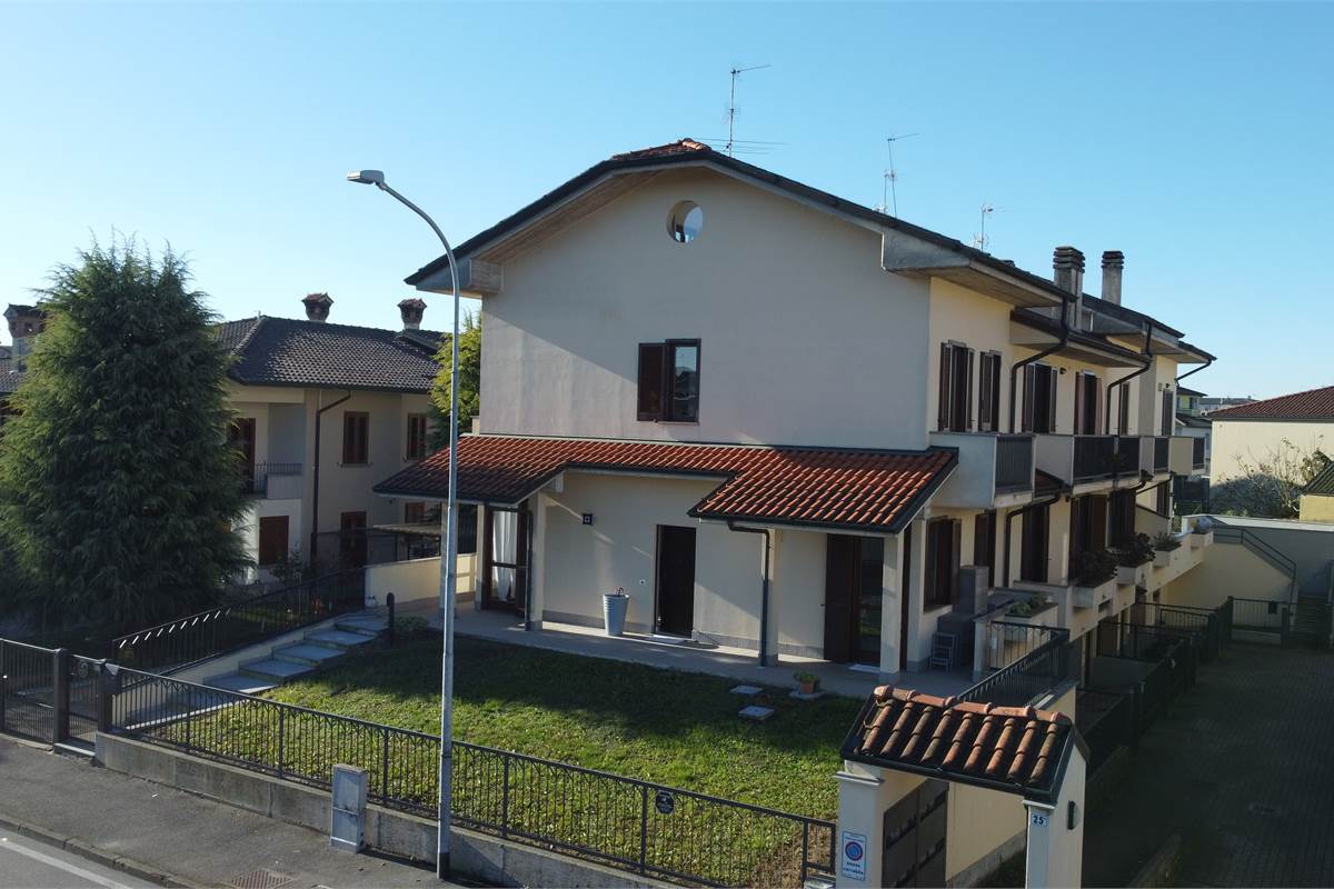 Villetta di testa a Fornovo San Giovanni 