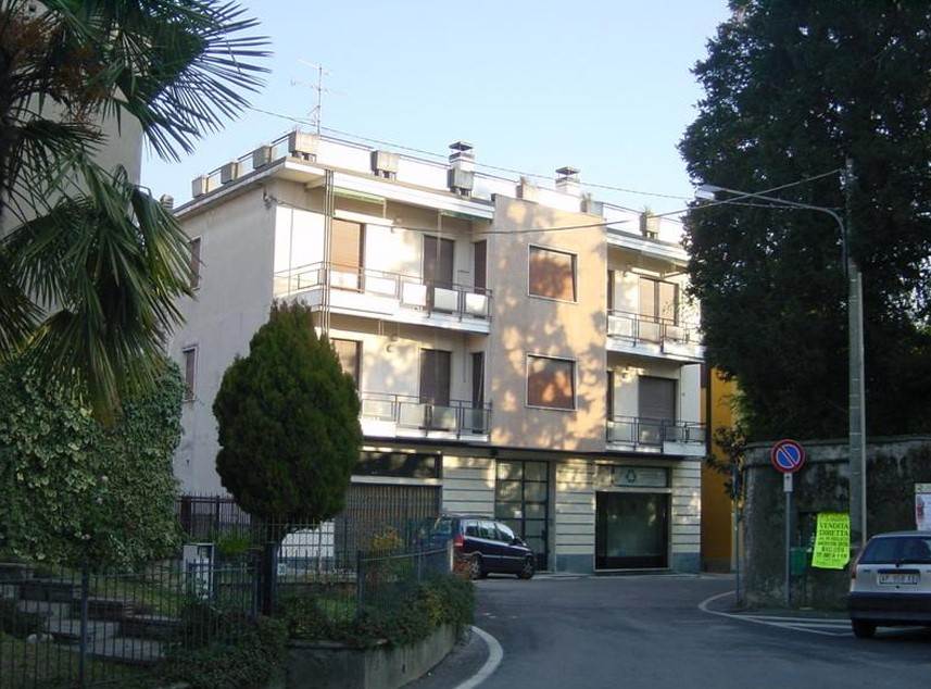 Stabile in vendita a Vertemate con Minoprio