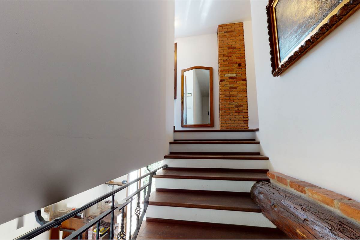 Appartamento in villa ad Appiano Gentile