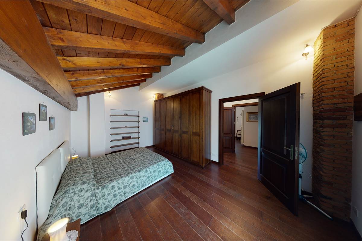 Appartamento in villa ad Appiano Gentile