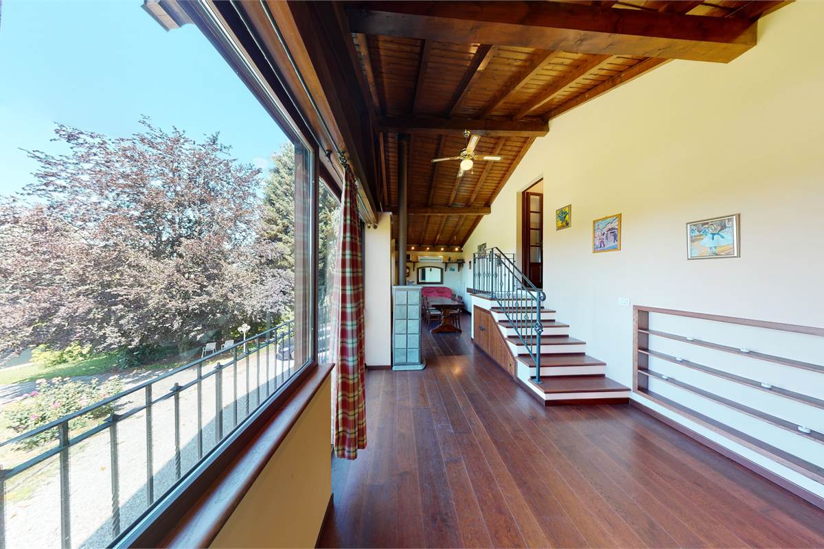 Appartamento in villa ad Appiano Gentile