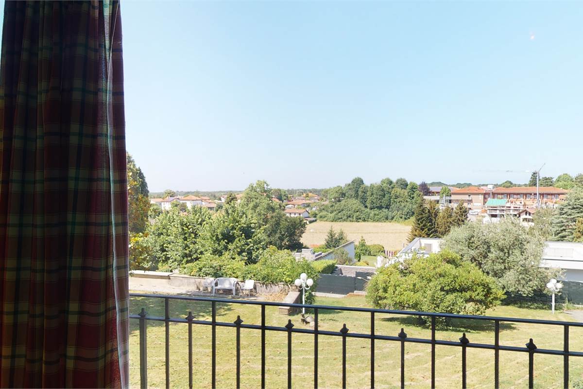 Appartamento in villa ad Appiano Gentile