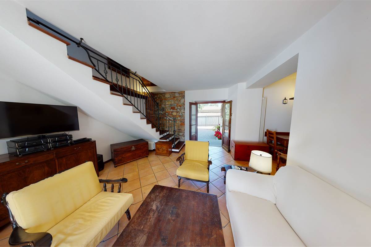 Appartamento in villa ad Appiano Gentile