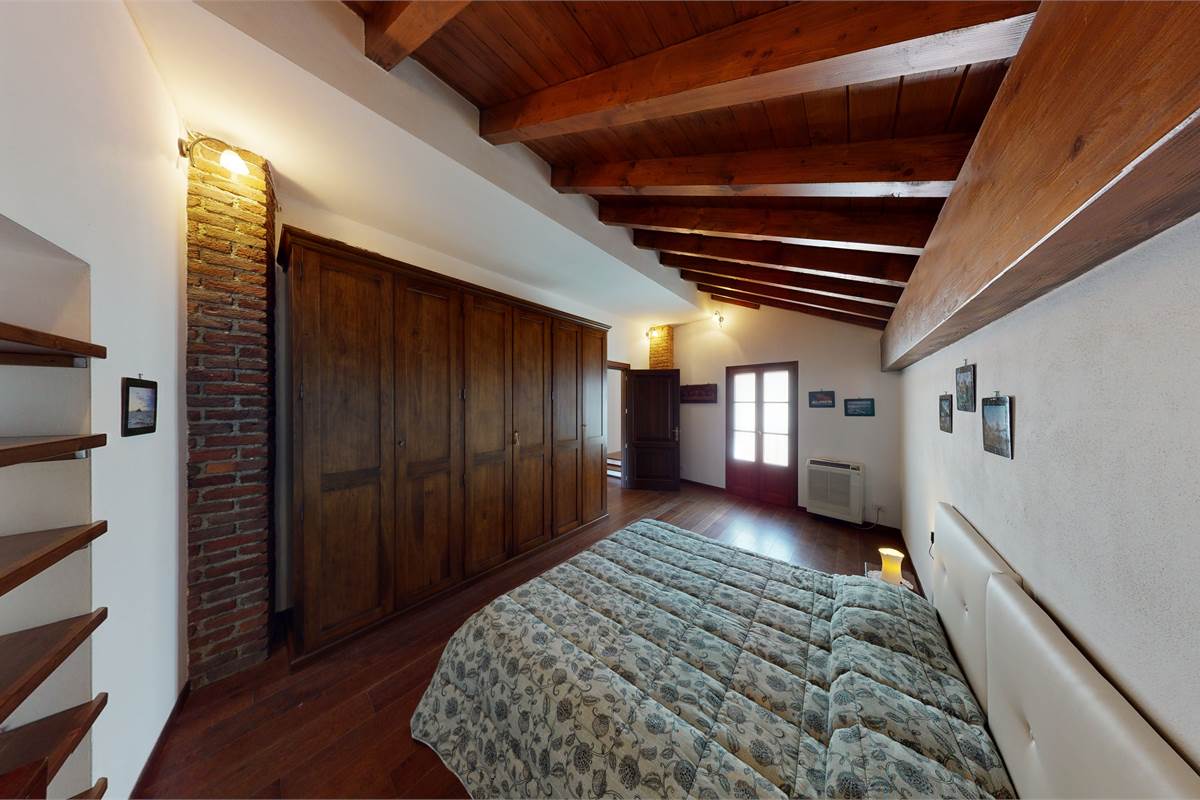 Appartamento in villa ad Appiano Gentile