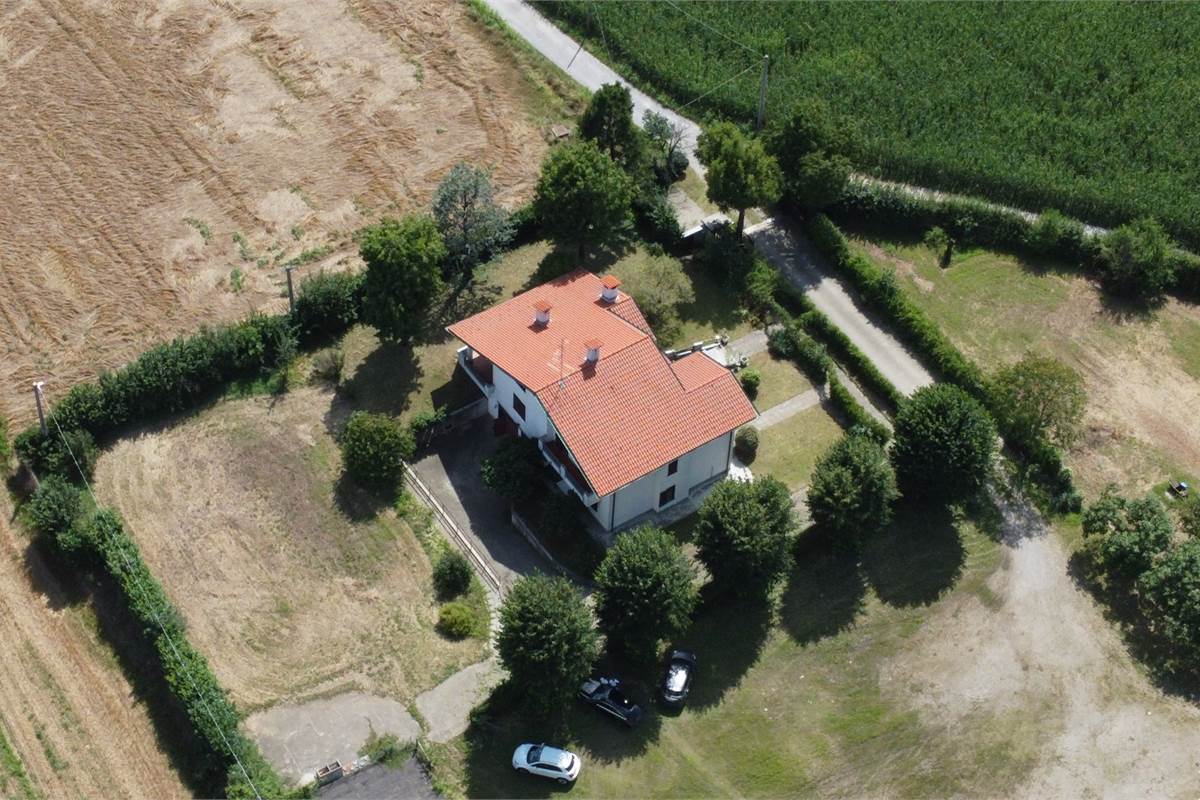 Proprietà agricola in vendita a Rovellasca