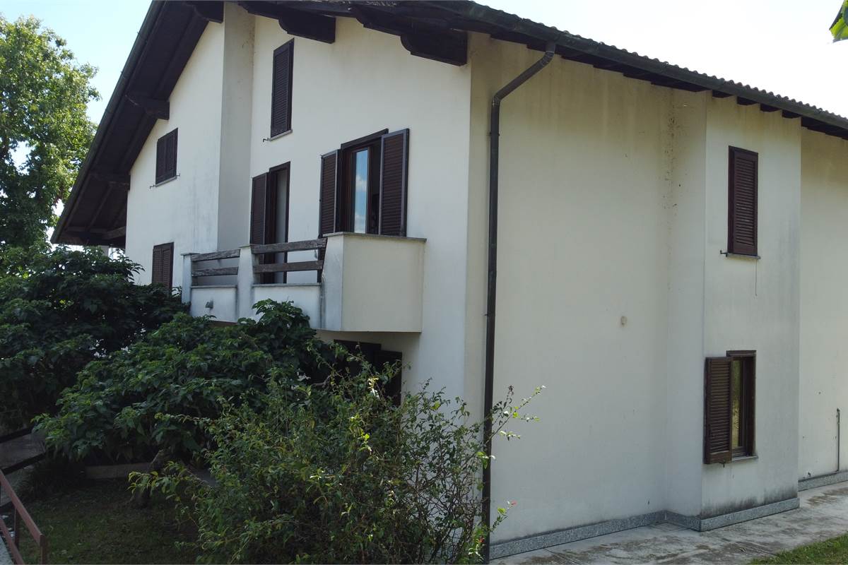 Proprietà agricola in vendita a Rovellasca