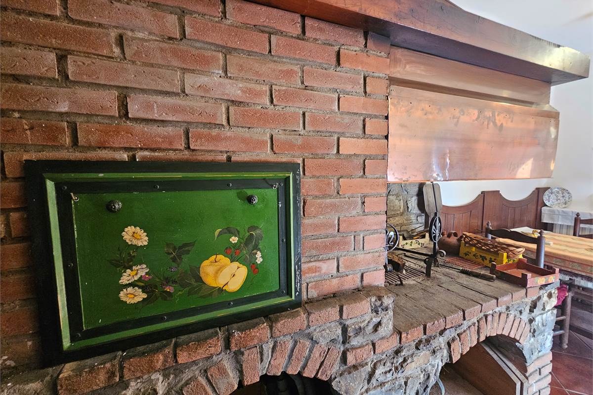Porzione di casa a Forotondo con giardino