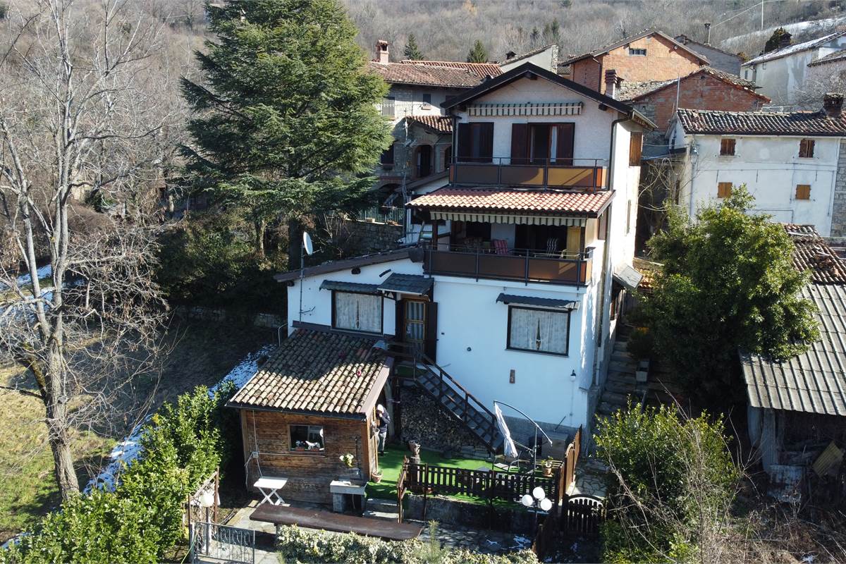 Porzione di casa a Forotondo con giardino