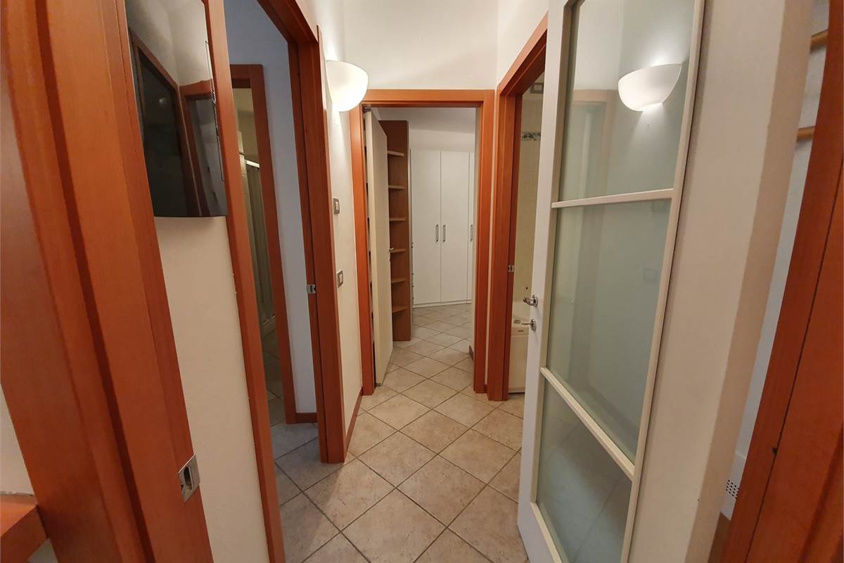 Ottimo trilocale con doppi servizi a Fenegro