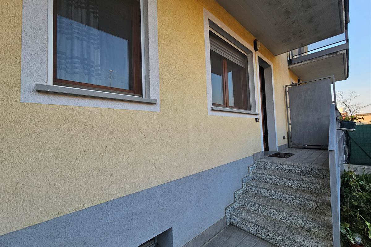 Appartamento trilocale a Bariano con Giardino 