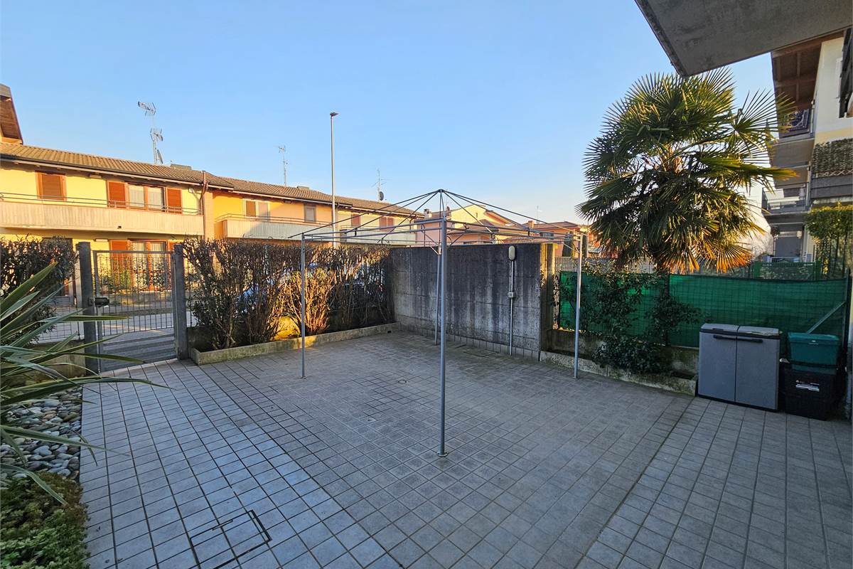 Appartamento trilocale a Bariano con Giardino 