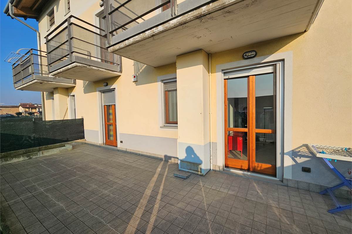 Appartamento trilocale a Bariano con Giardino 
