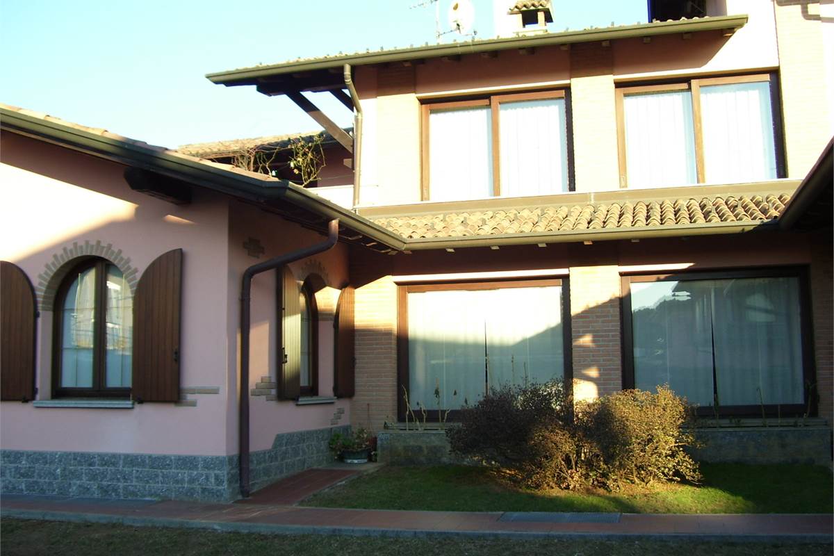 Ristorante con abitazione a Cermenate