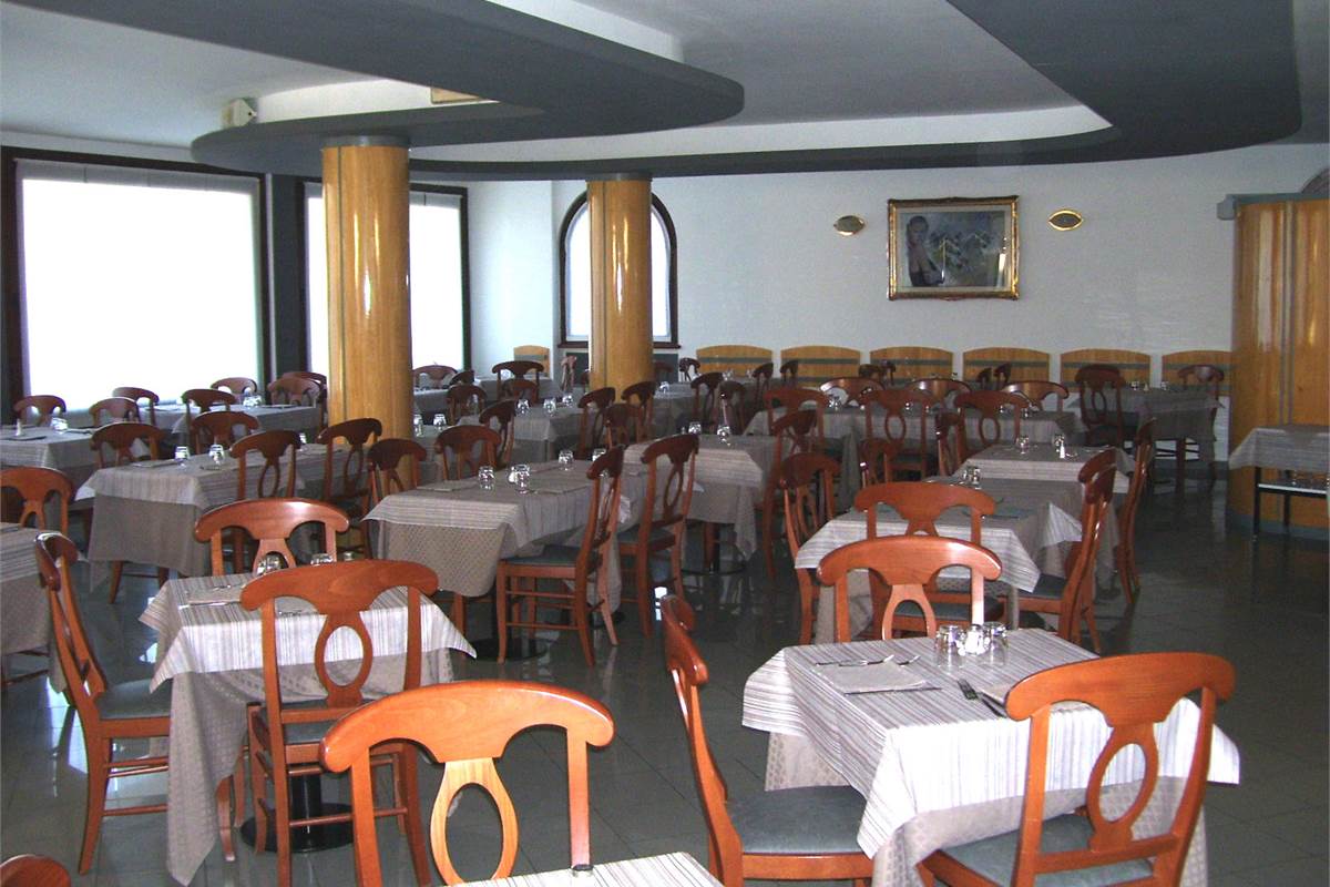 Ristorante con abitazione a Cermenate