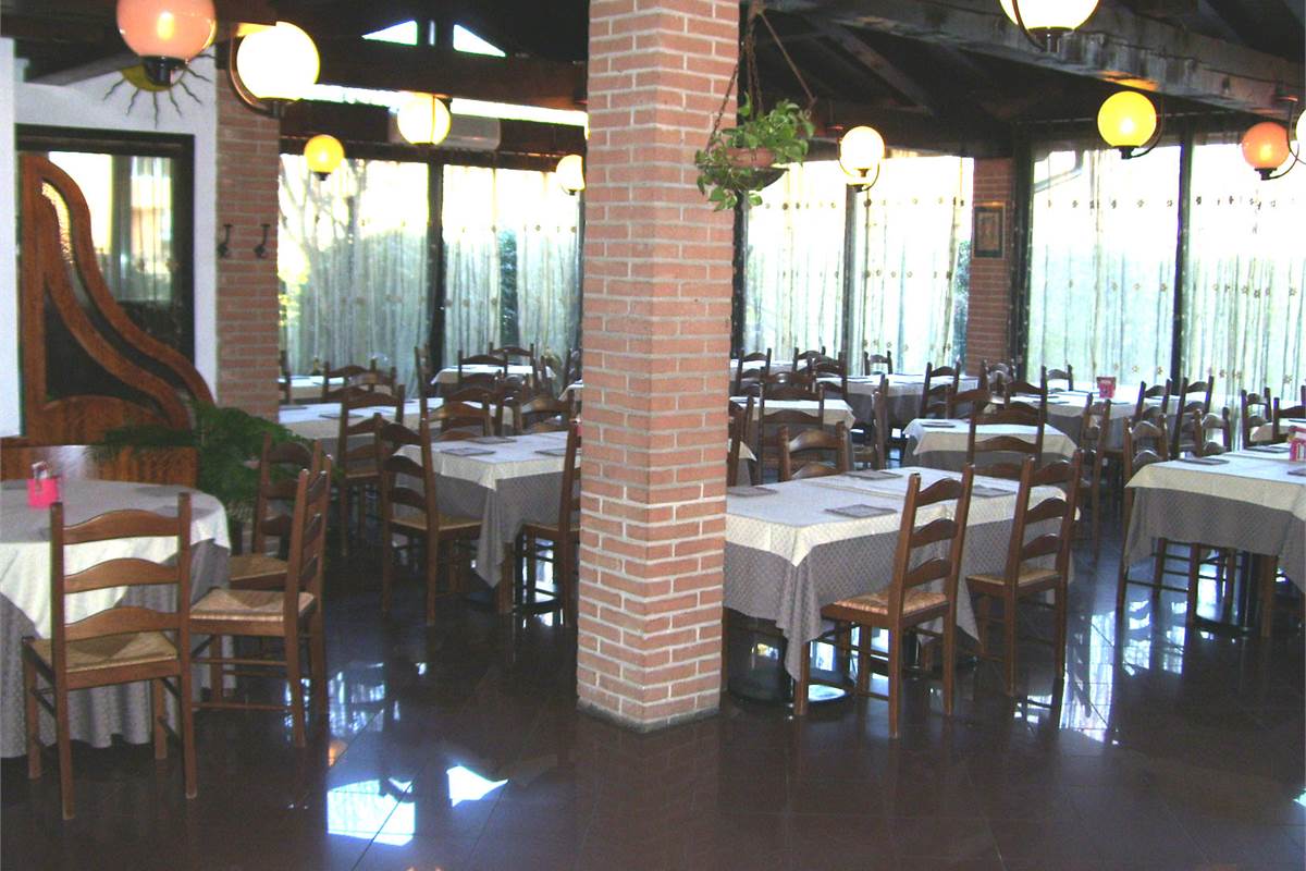 Ristorante con abitazione a Cermenate