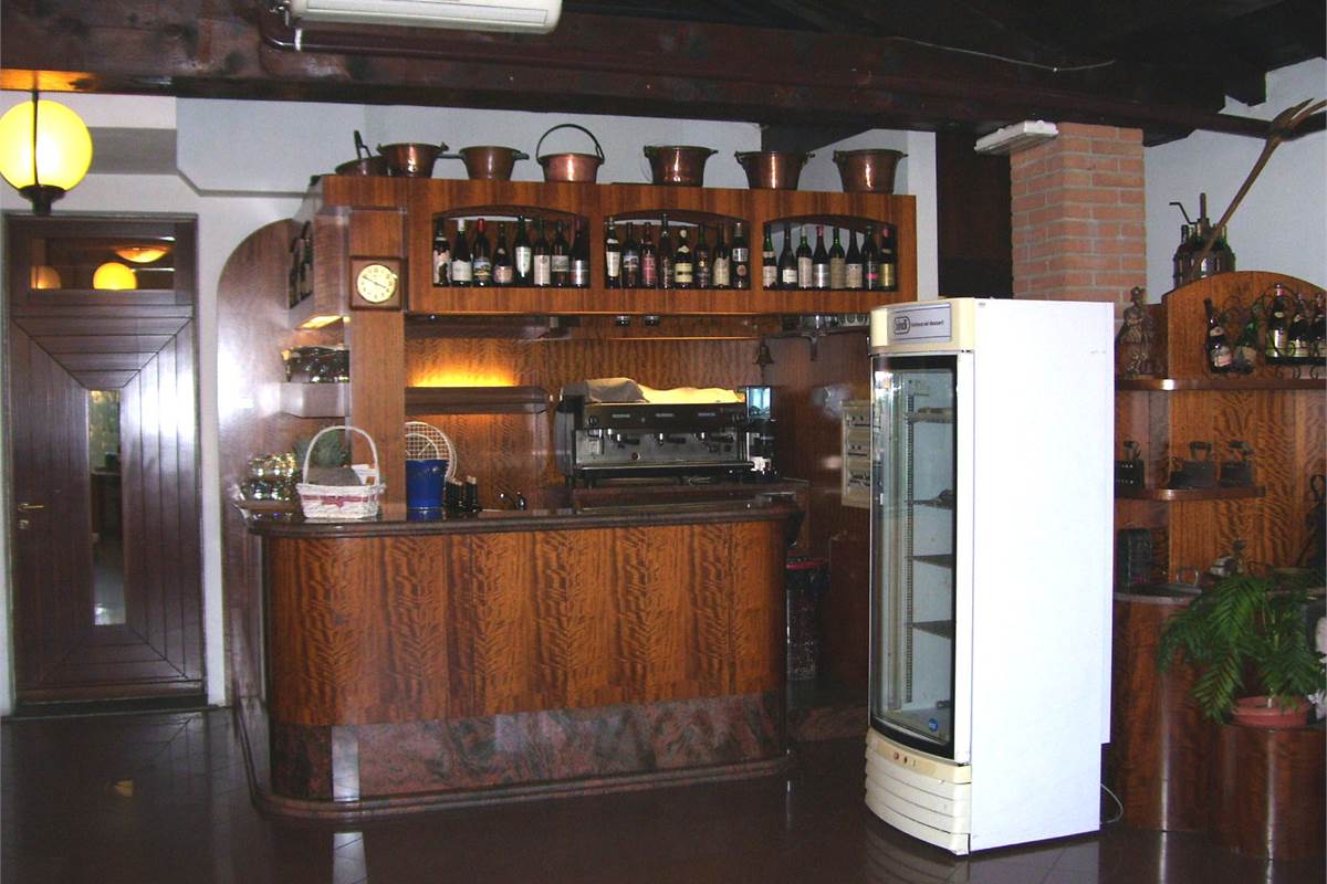 Ristorante con abitazione a Cermenate