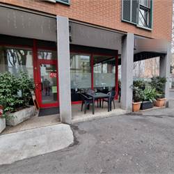 Attività di bar con spazio esterno