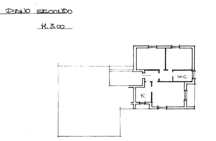 Trilocale con cantina a Lurate Caccivio