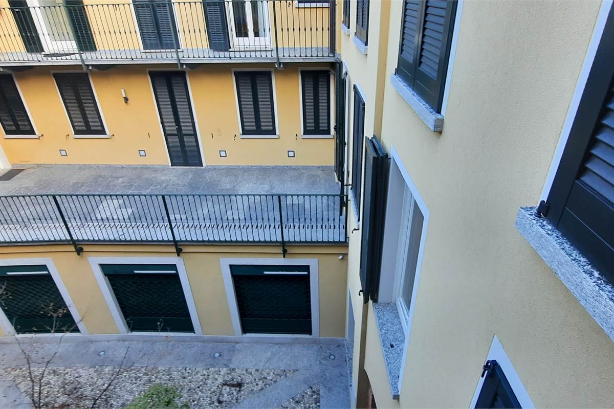 Raffinato ufficio Cantù centro storico