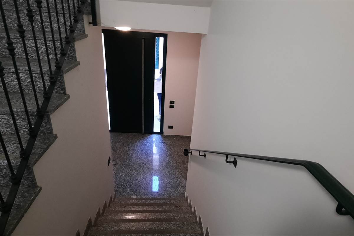 Raffinato ufficio Cantù centro storico