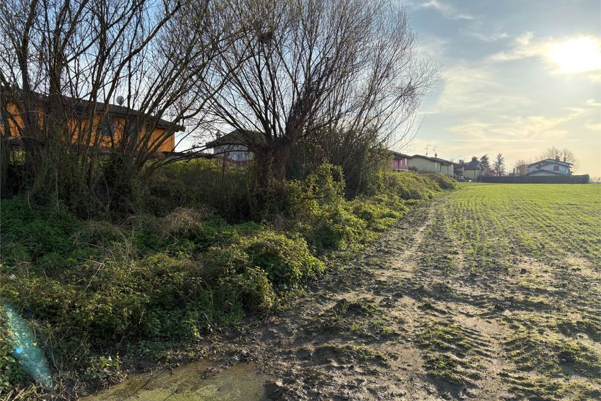 Terreno edificabile a Fornovo San Giovanni 