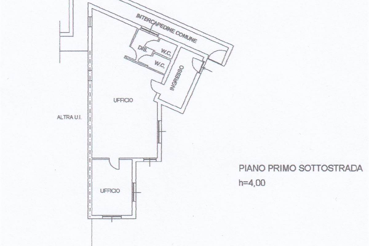 Vendesi ufficio completamente ristrutturato