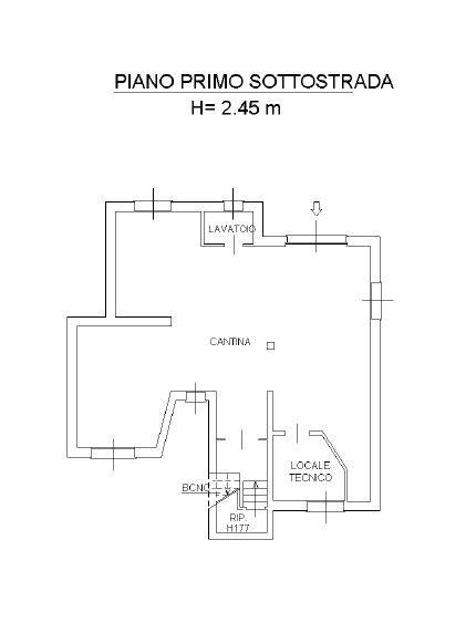 Ampia villa con due appartamenti a Uboldo 