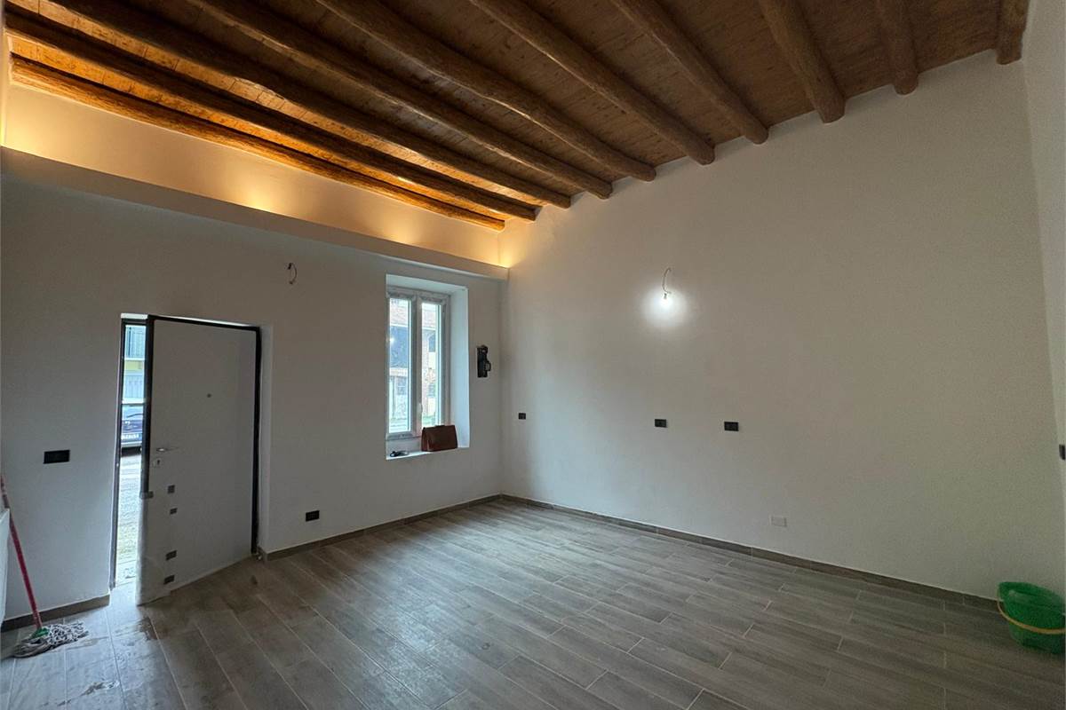 Bilocale ad Appiano Gentile