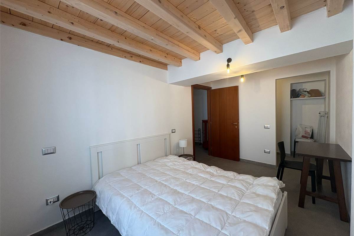 Bilocale Ristruttura a Varese 