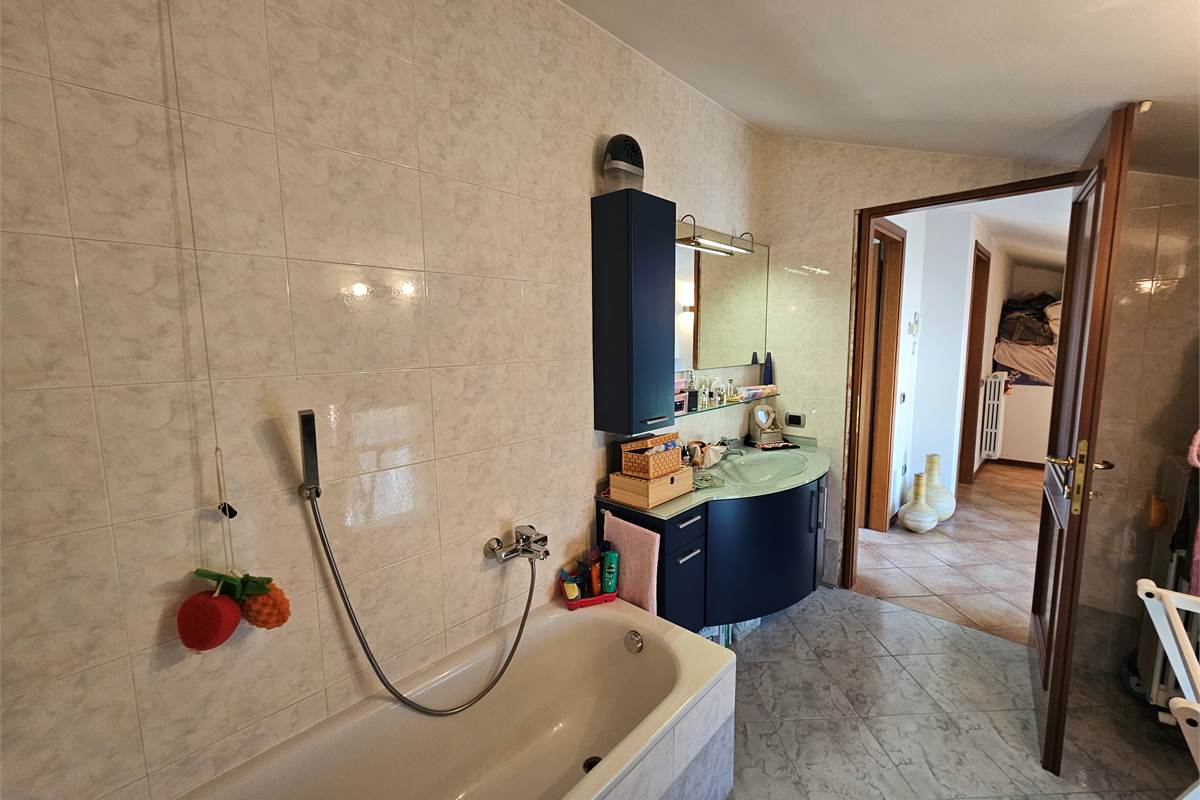 Trilocale Duplex a Bregnano 