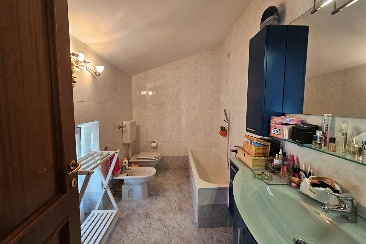 Trilocale Duplex a Bregnano 