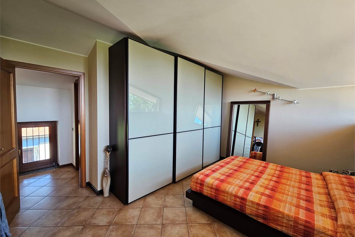Trilocale Duplex a Bregnano 