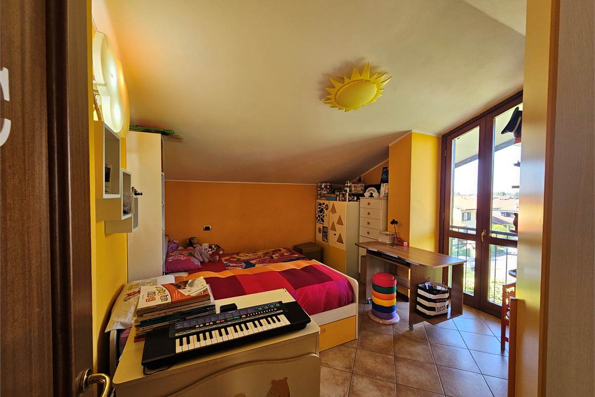Trilocale Duplex a Bregnano 