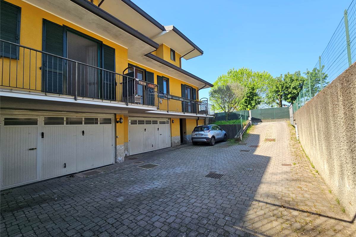 Trilocale Duplex a Bregnano 