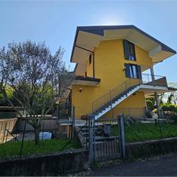Trilocale Duplex a Bregnano 