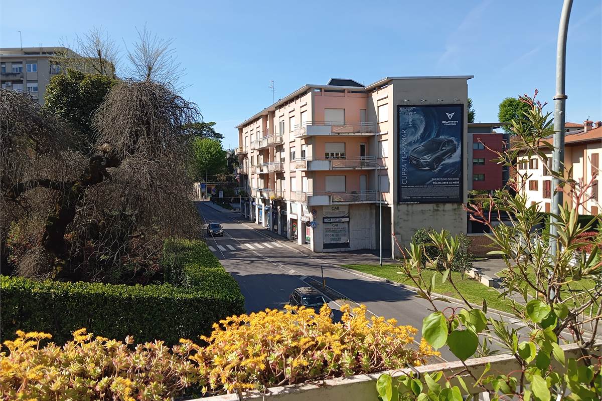Appartamento Trilocale in Vendita a Cantù