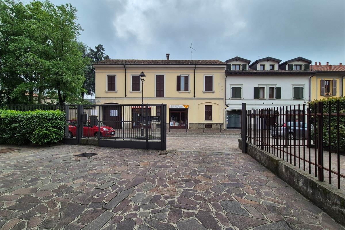 Appartamento trilocale a Vimercate