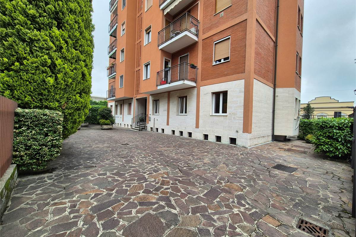 Appartamento trilocale a Vimercate