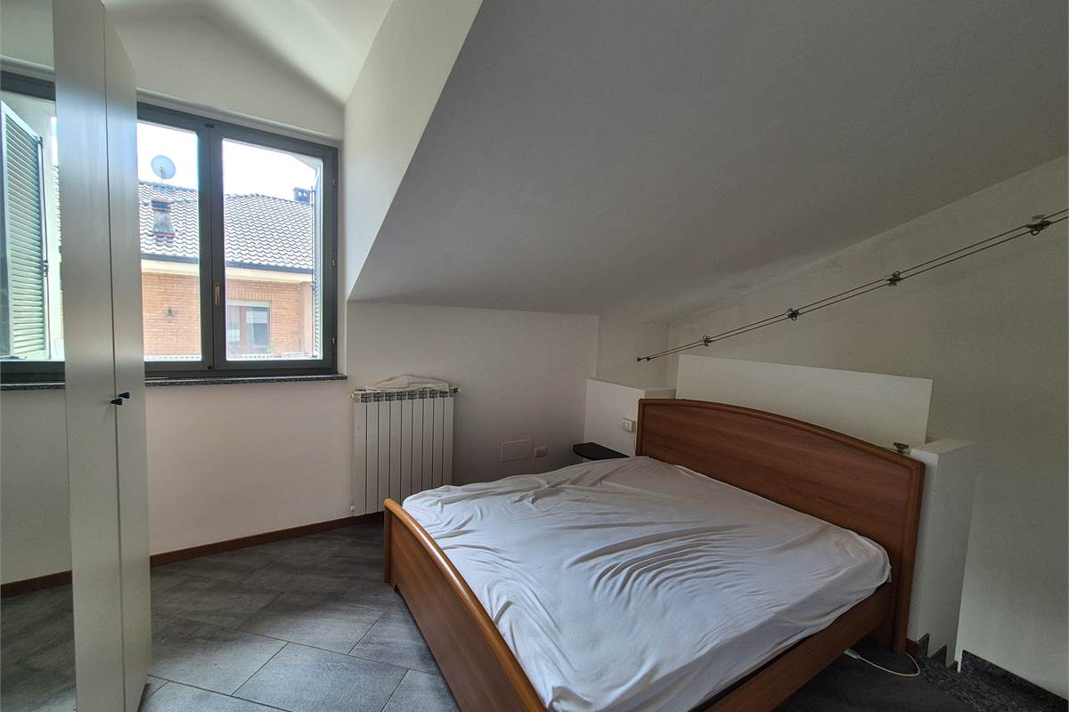 Bilocale con locale hobby a Cadorago