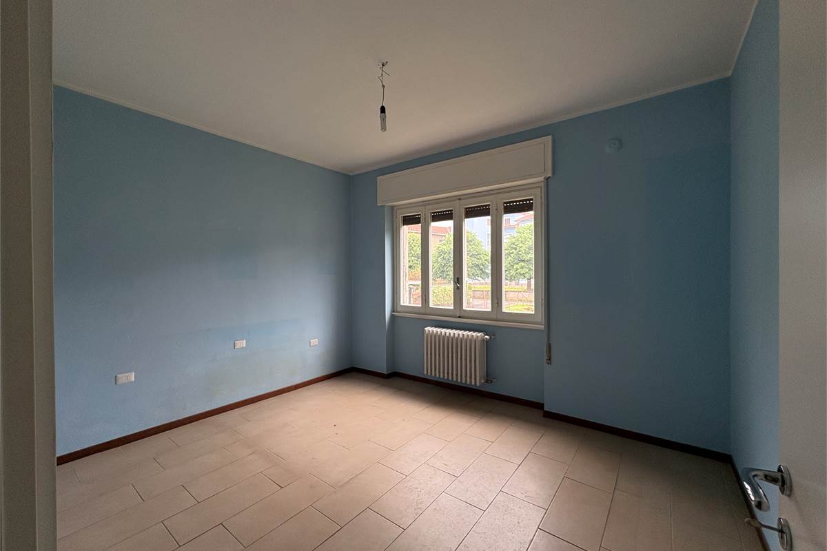 Villa Singola con Giardino a Varano Borghi