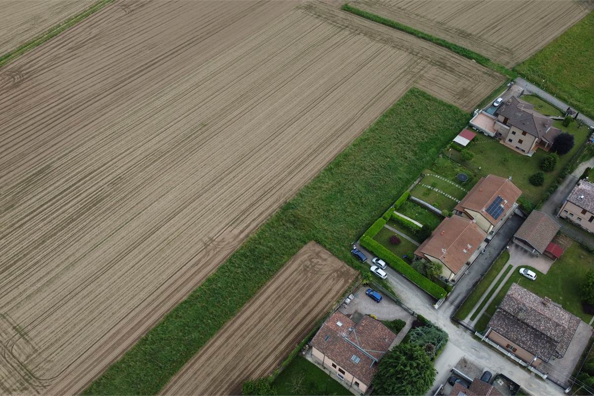 Complesso di terreni residenziali a Cermenate 