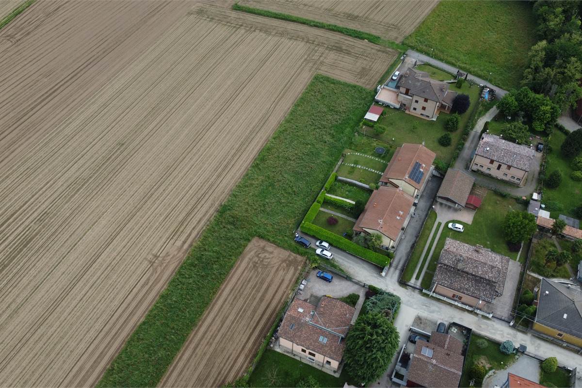 Complesso di terreni residenziali a Cermenate 