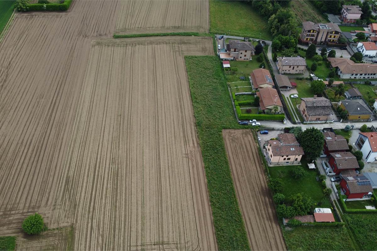 Complesso di terreni residenziali a Cermenate 