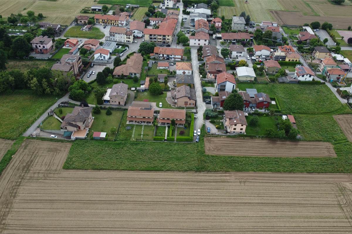 Complesso di terreni residenziali a Cermenate 