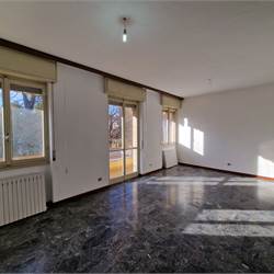 Quadrilocale con box e sottotetto